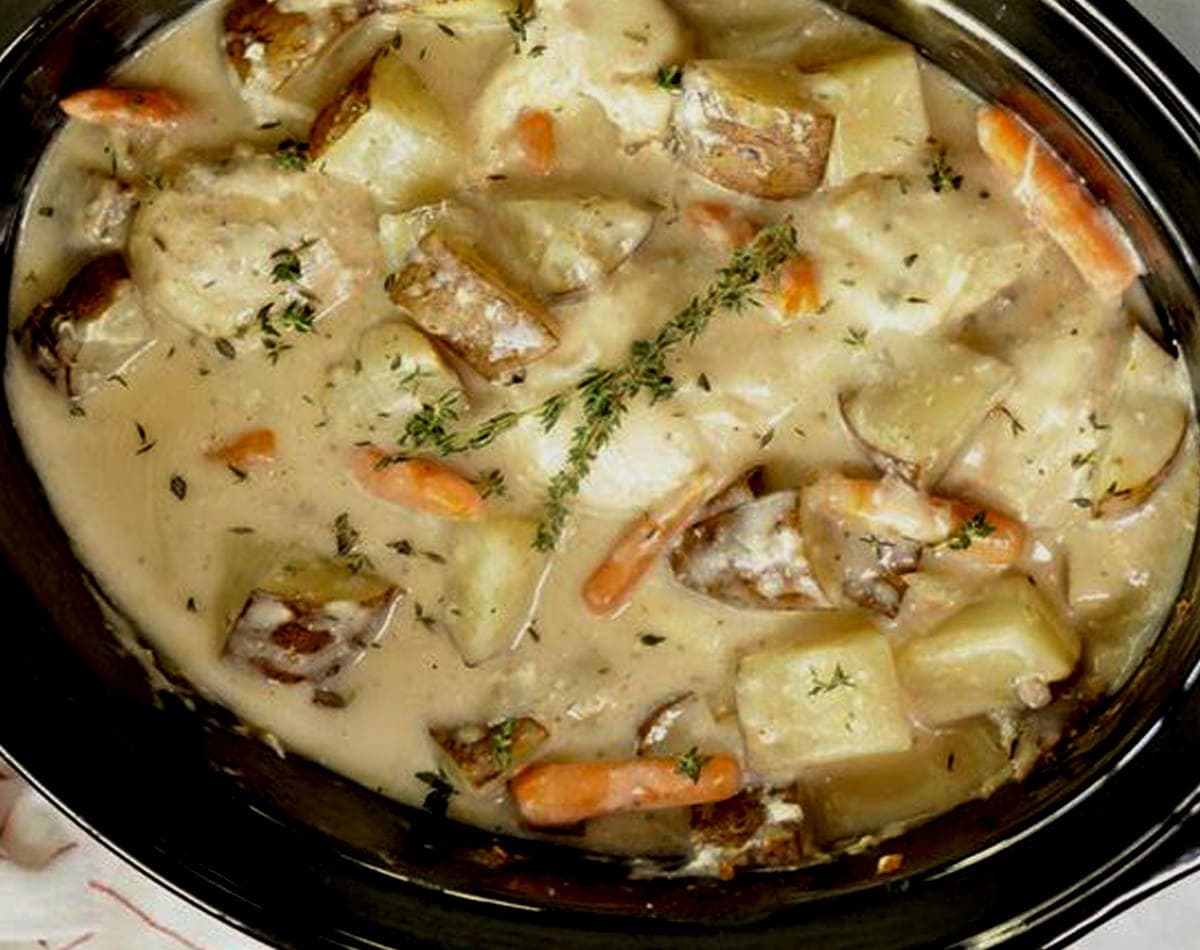 Creamy Ranch Crockpot Chicken